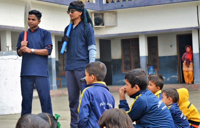 Joves Amics del Nepal