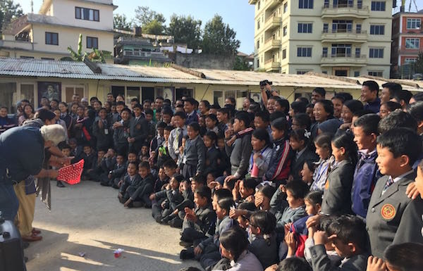 Màgia nens Amics del Nepal