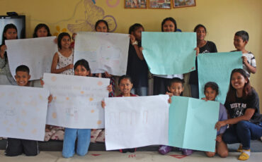Actividad educativa sobre la bondad en Patan Children’s Home