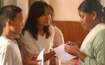 Experiential Learning health workshop and summer pack distribution